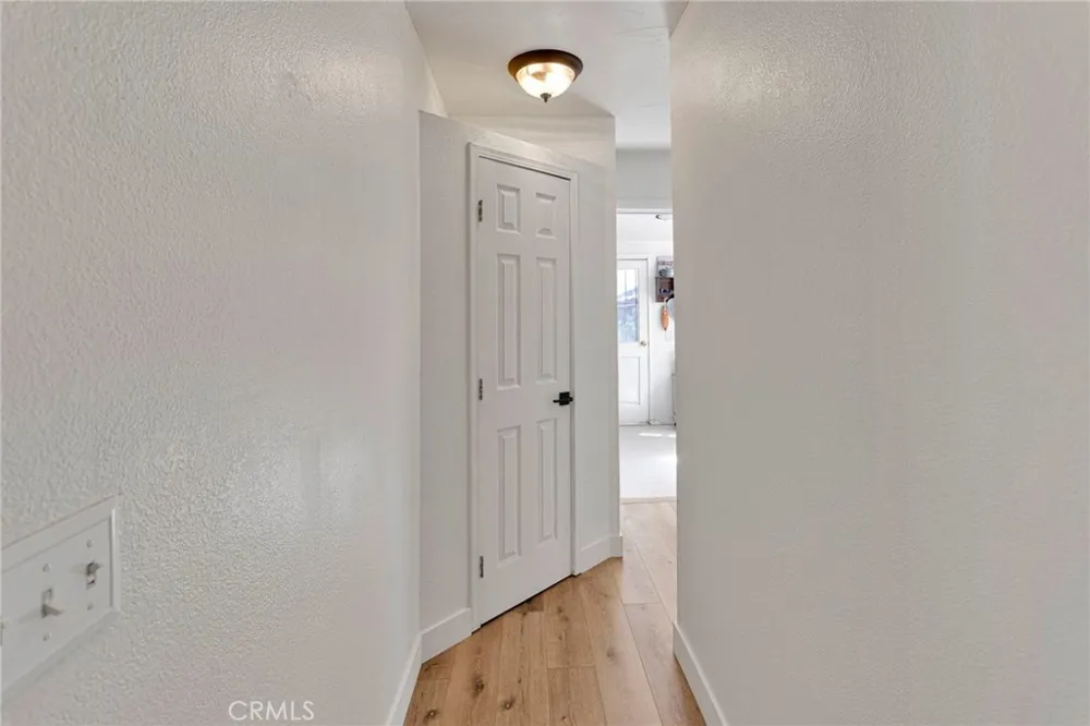 7617 Braceo Oak Hills, CA 92344