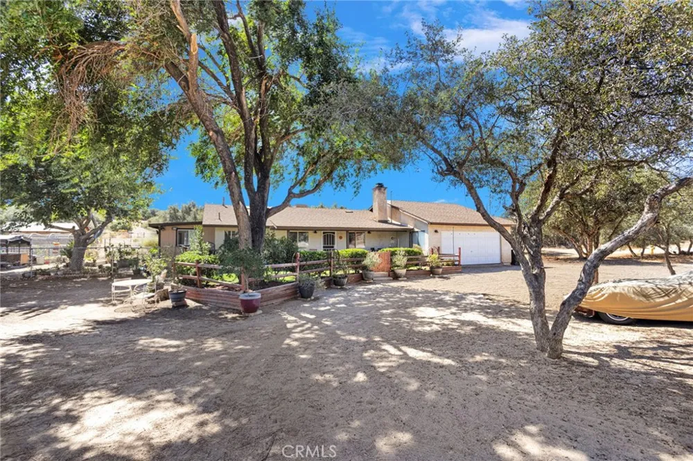 7617 Braceo Oak Hills, CA 92344