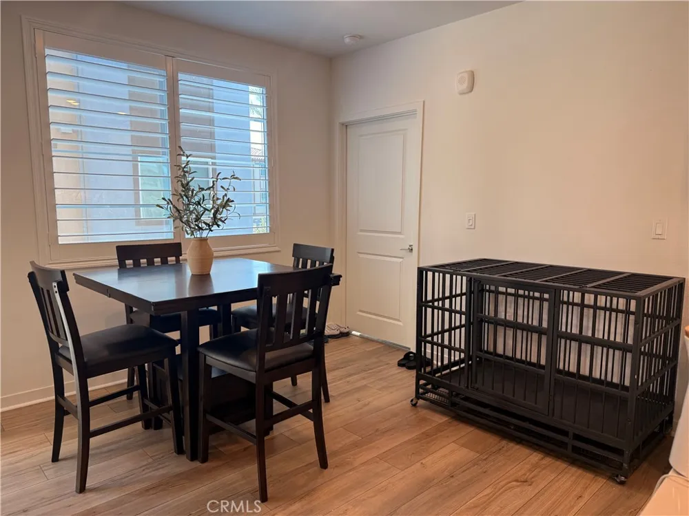 6123 Valentina way Eastvale, CA 92880