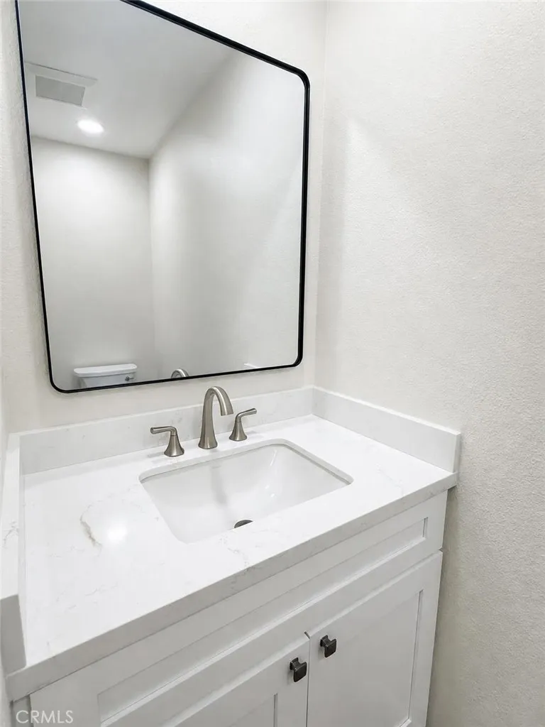 3853 Bixby La Verne, CA 91750