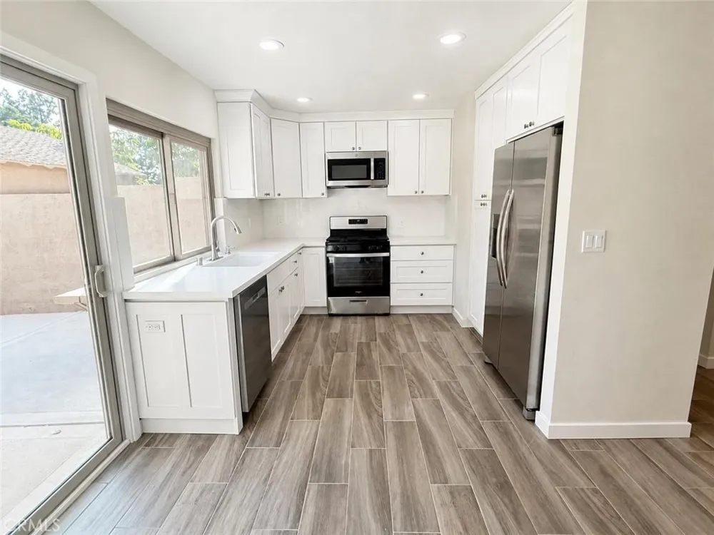 3853 Bixby La Verne, CA 91750