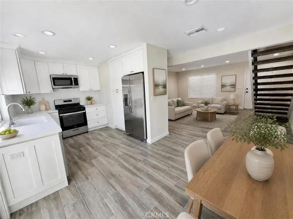 3853 Bixby La Verne, CA 91750