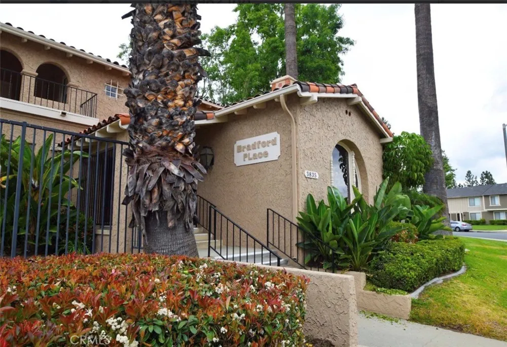 3853 Bixby La Verne, CA 91750