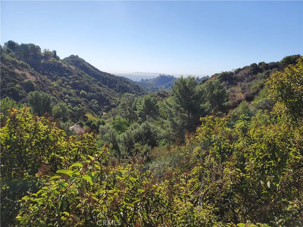 Beverly Glen Boulevard Bel Air, CA 90077