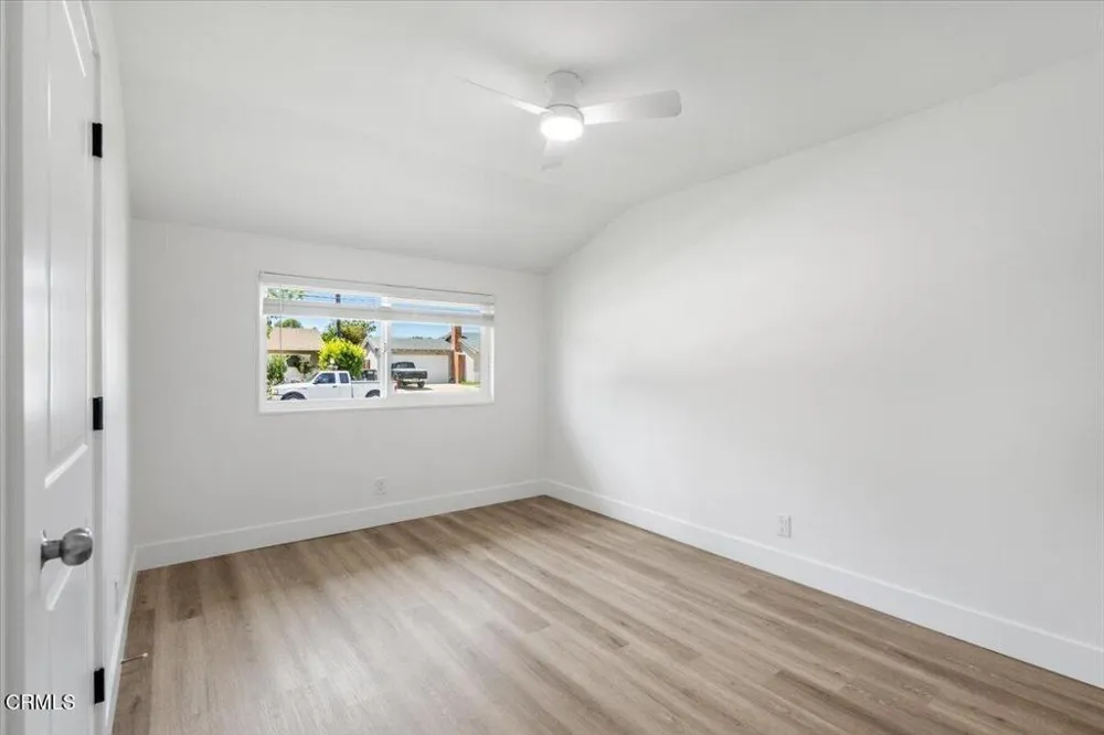 554 Dorena Drive Newbury Park, CA 91320