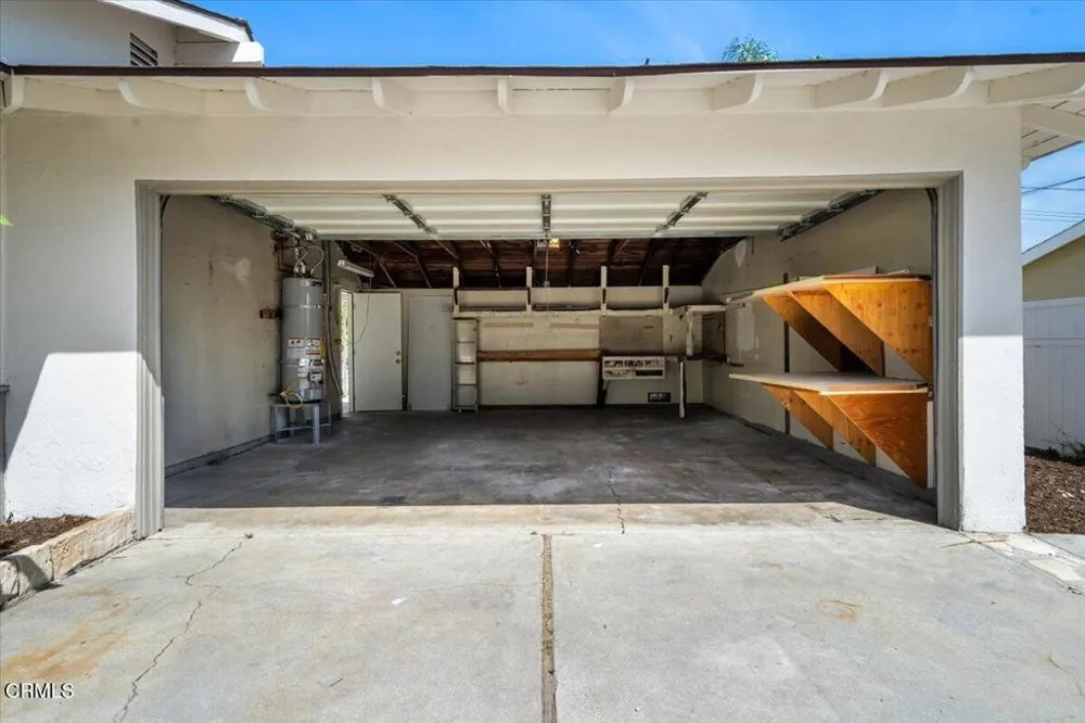 554 Dorena Drive Newbury Park, CA 91320