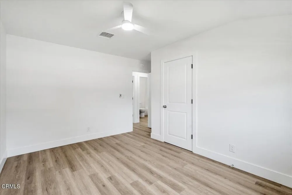 554 Dorena Drive Newbury Park, CA 91320