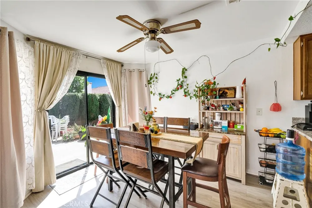 37050 Jenna Lane Palmdale, CA 93550