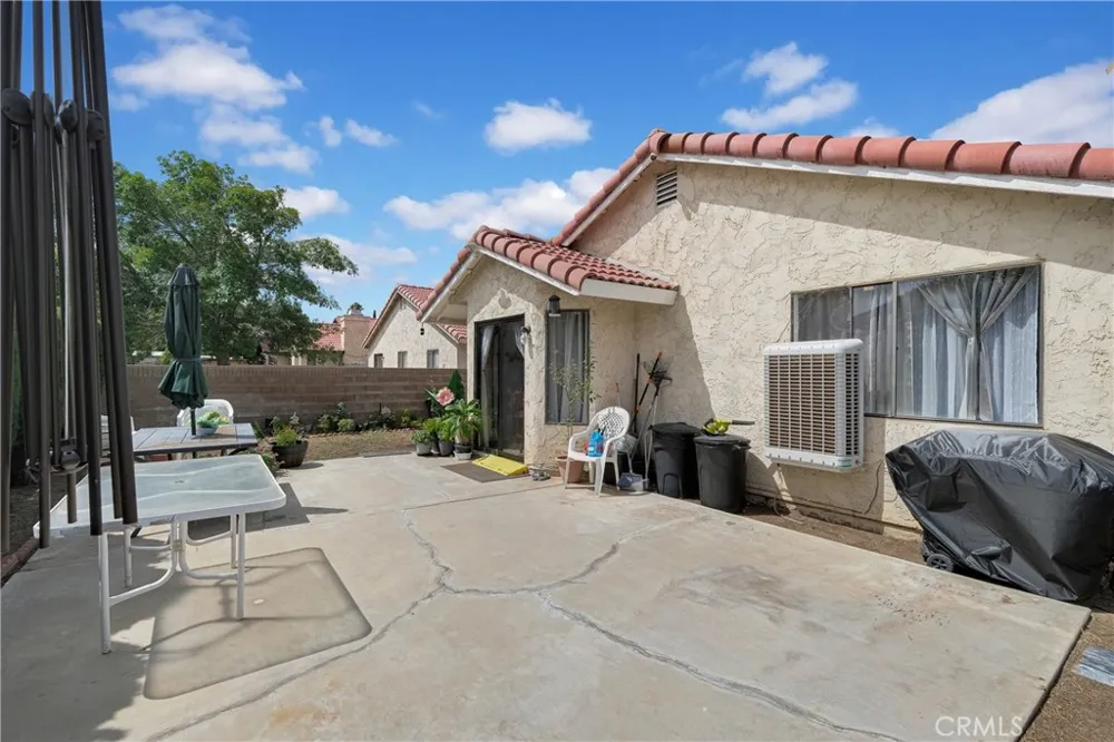 37050 Jenna Lane Palmdale, CA 93550