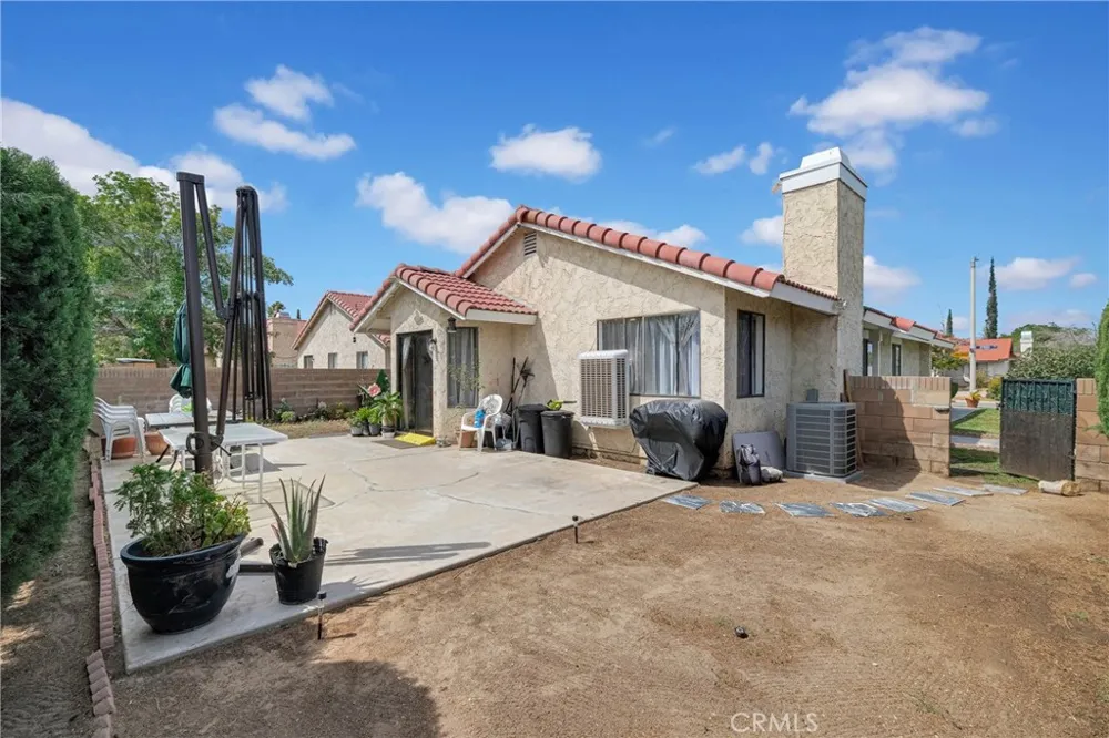 37050 Jenna Lane Palmdale, CA 93550