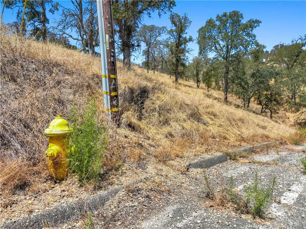 4680 Dunn Valley Springs, CA 95252