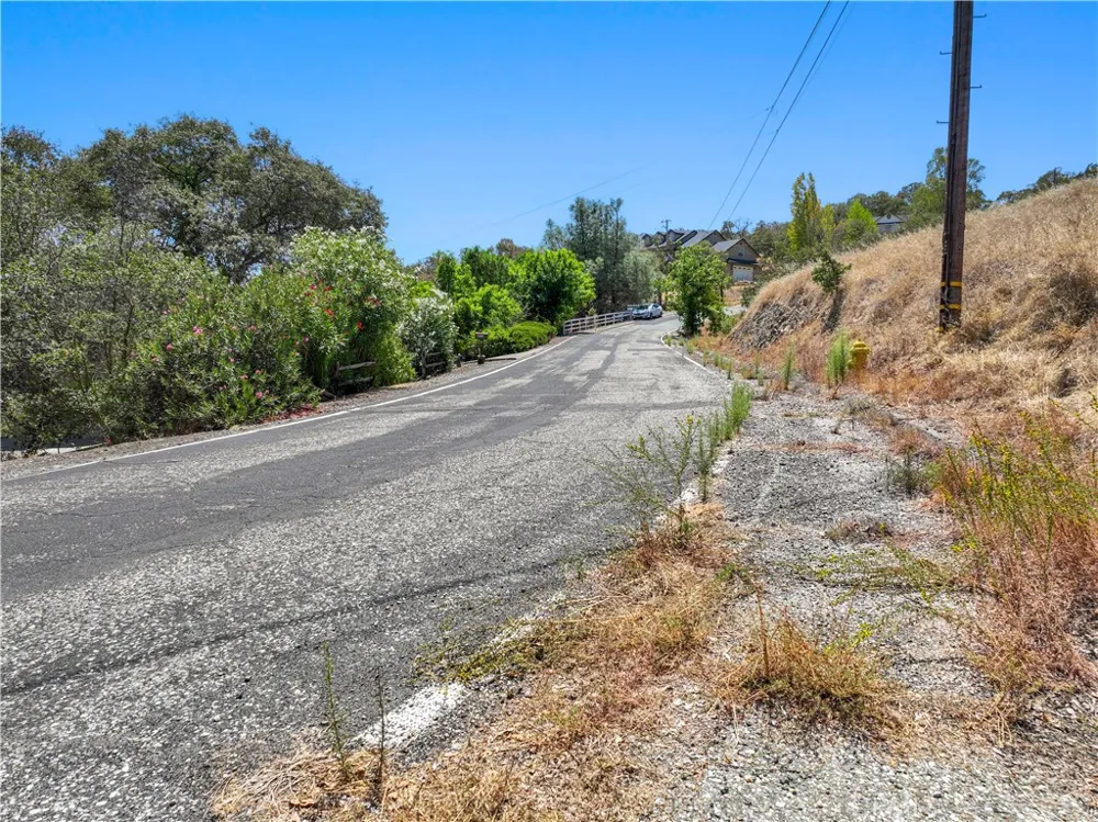 4680 Dunn Valley Springs, CA 95252