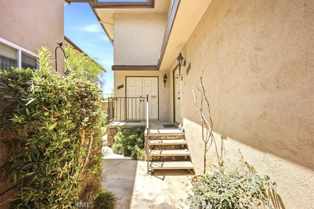 10365 Downey Avenue Downey, CA 90241