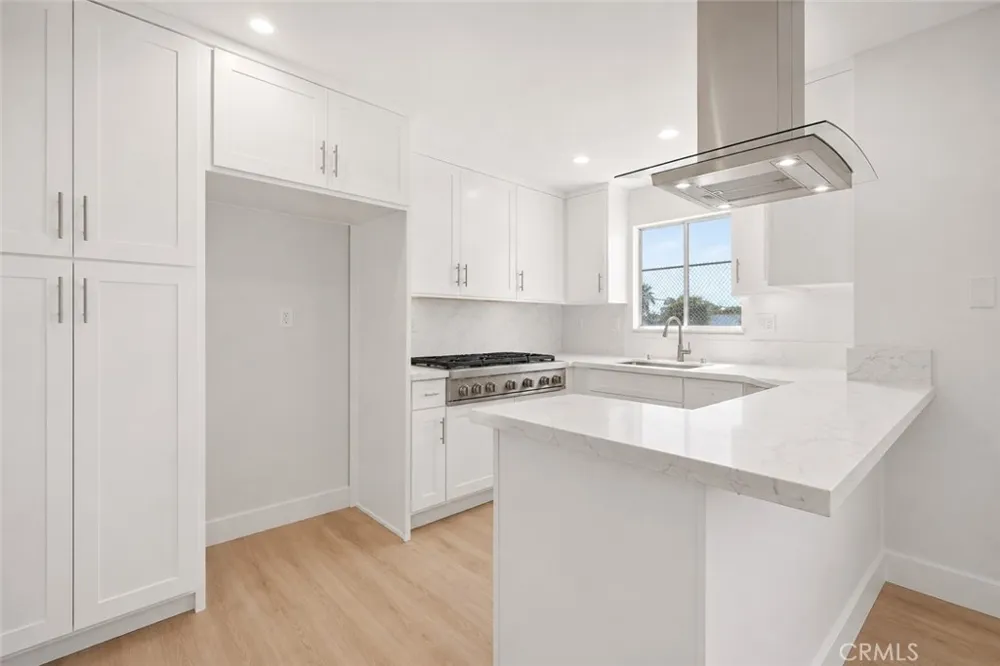 10365 Downey Avenue Downey, CA 90241