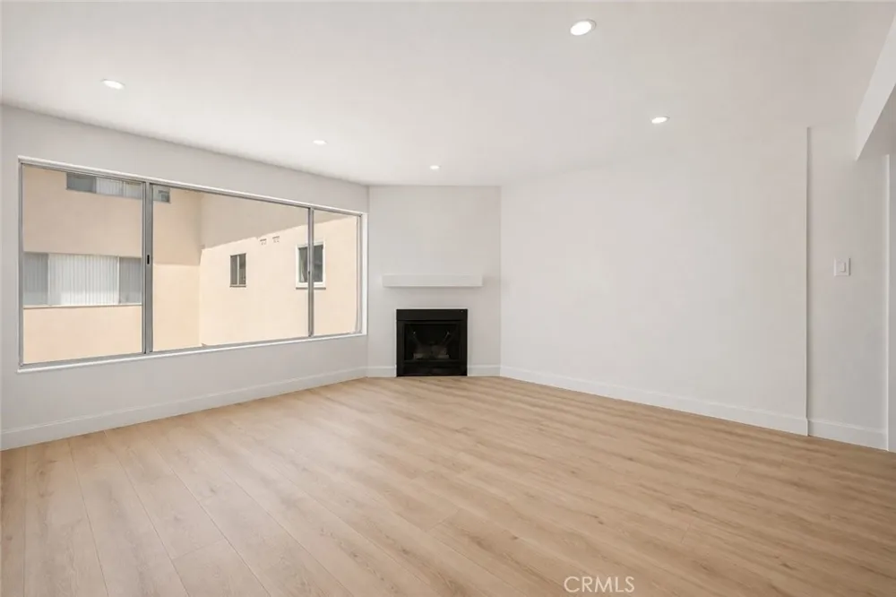 10365 Downey Avenue Downey, CA 90241