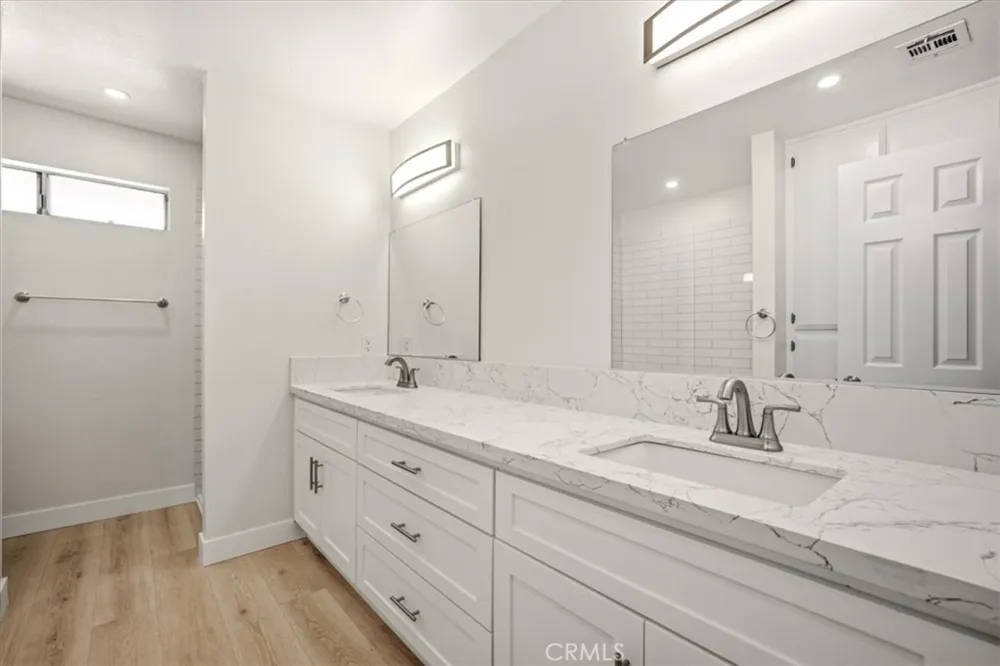 10365 Downey Avenue Downey, CA 90241
