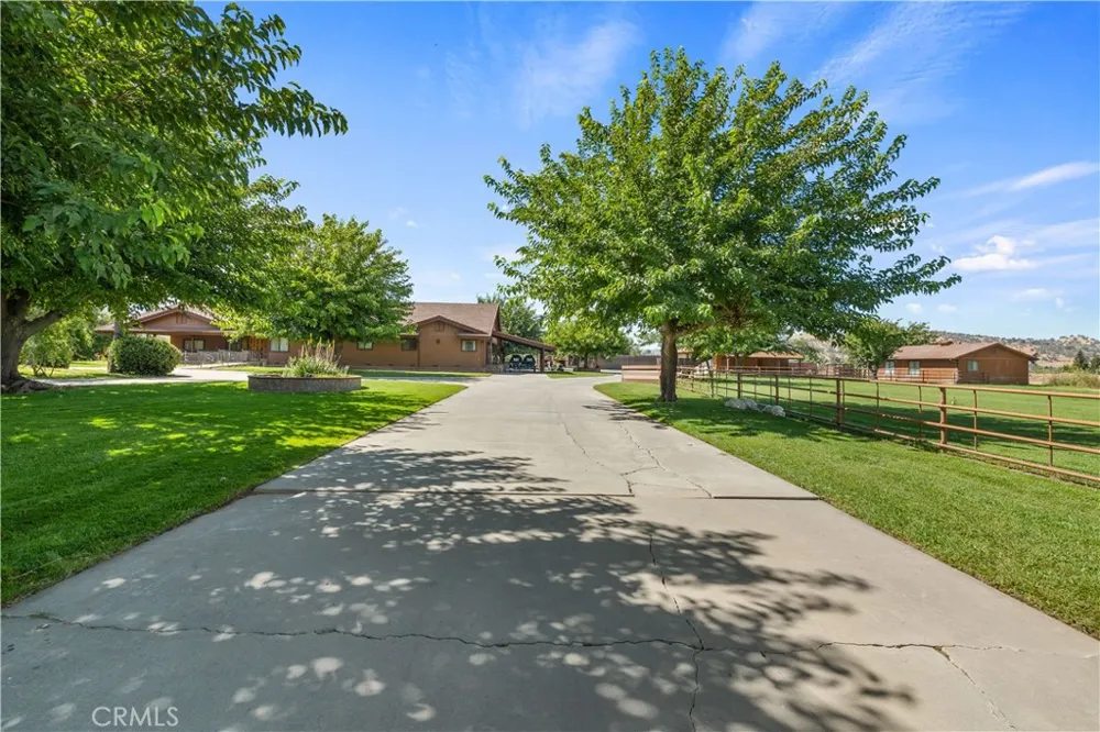 32623 Highway 190 Springville, CA 93265