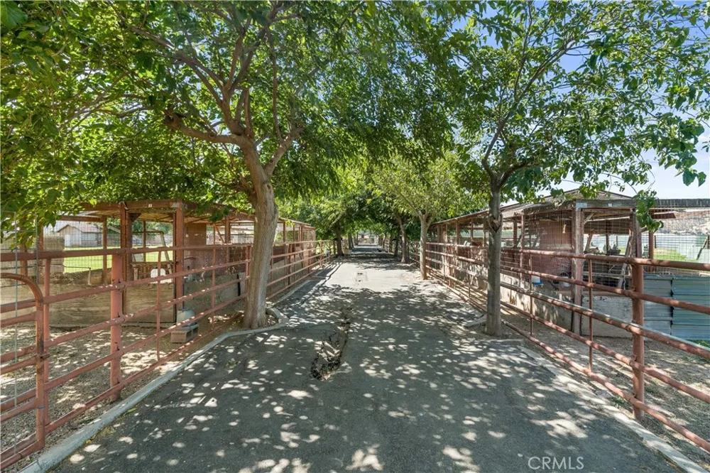 32623 Highway 190 Springville, CA 93265