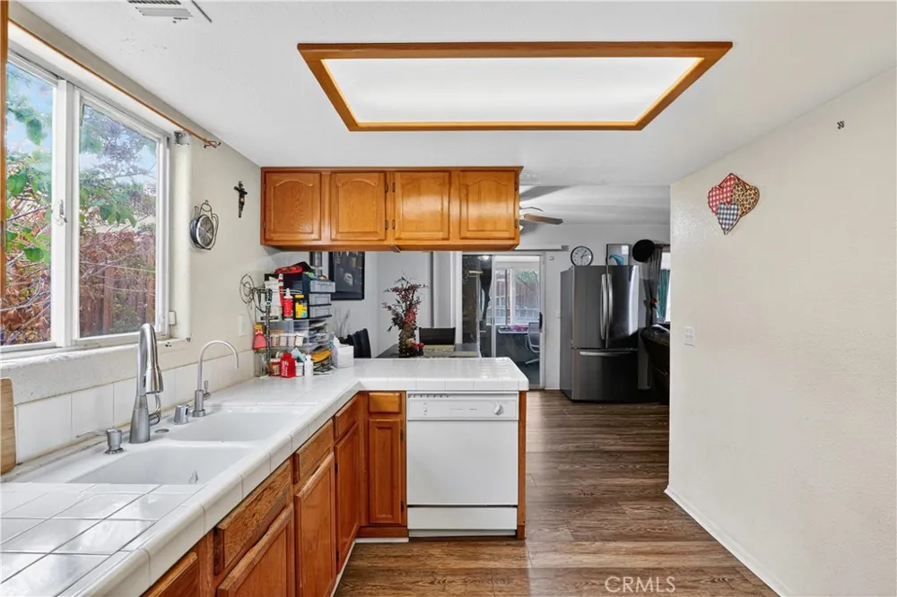 12824 Appian Victorville, CA 92395