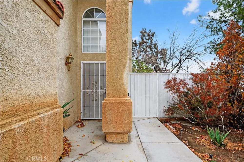 12824 Appian Victorville, CA 92395