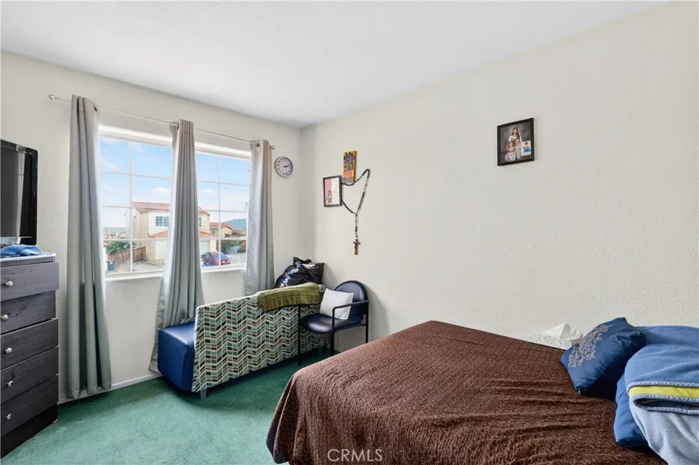 12824 Appian Victorville, CA 92395