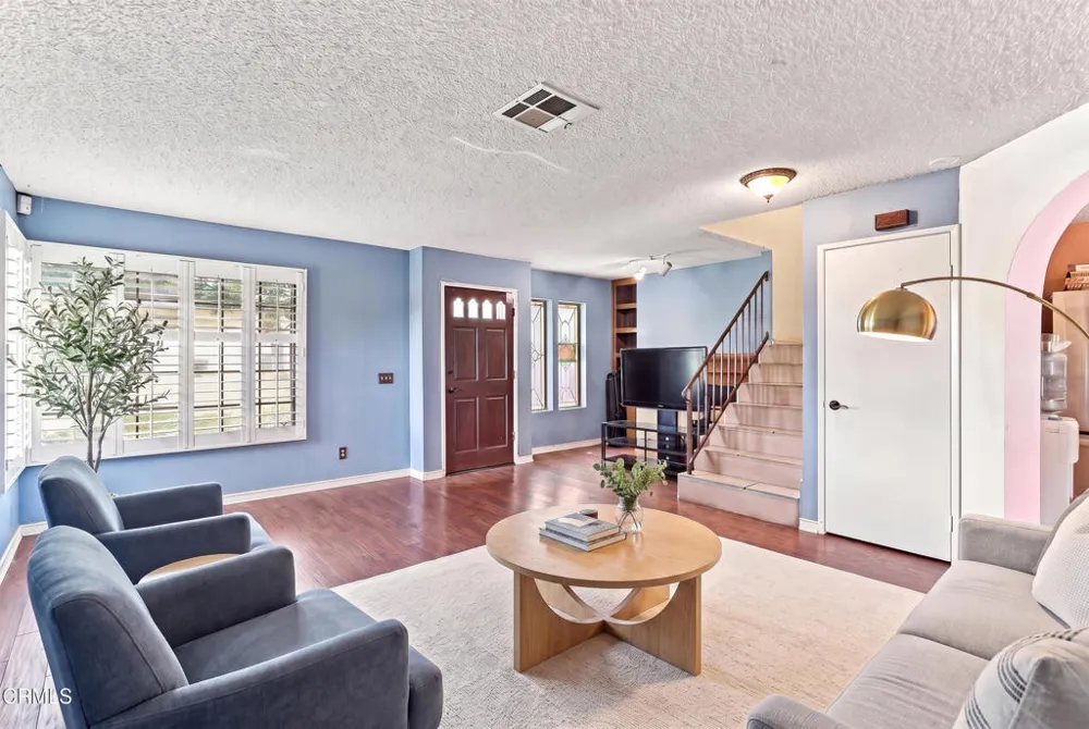 3534 Olds Road Oxnard, CA 93033