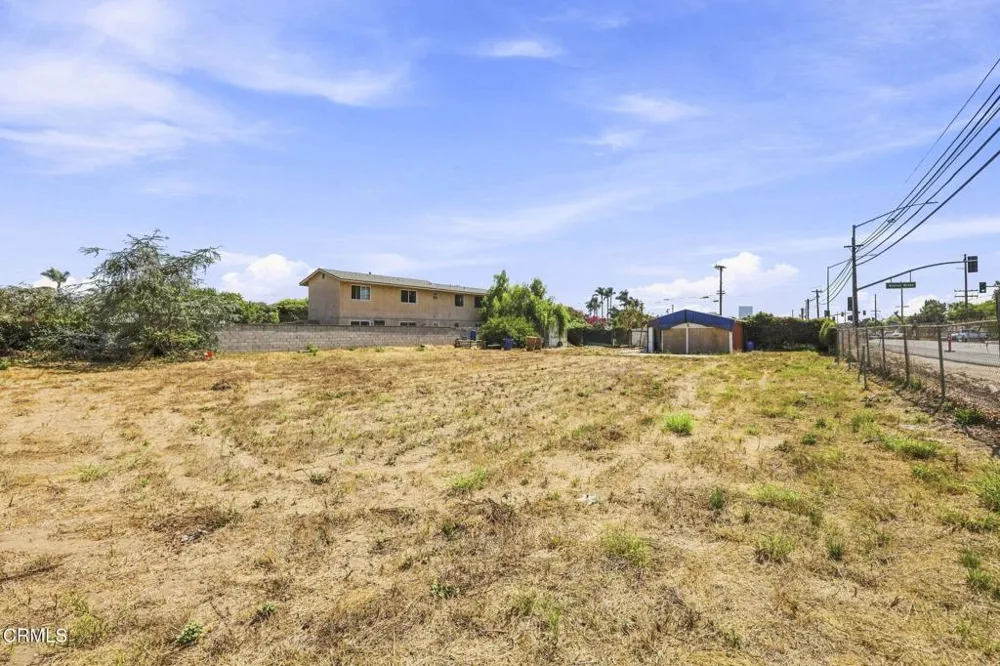 105 Walnut Drive Oxnard, CA 93036