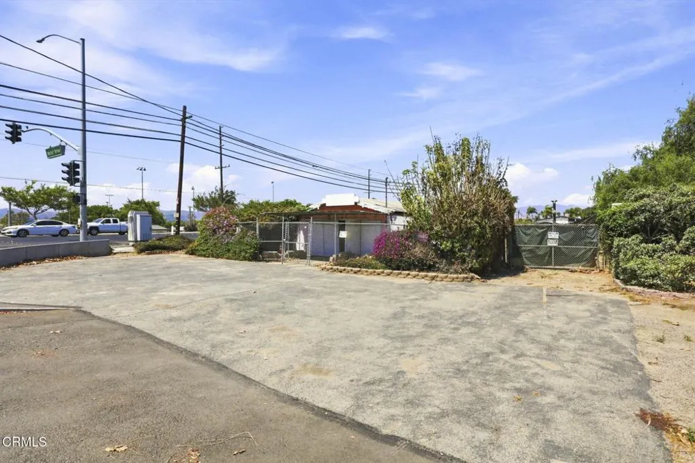 105 Walnut Drive Oxnard, CA 93036