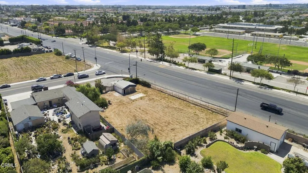 105 Walnut Drive Oxnard, CA 93036
