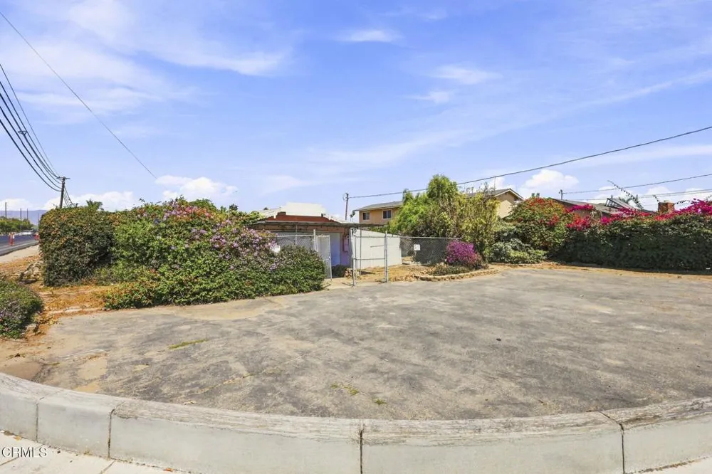 105 Walnut Drive Oxnard, CA 93036