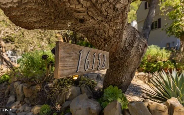 16152 Maricopa Highway Ojai, CA 93023
