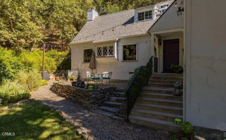 16152 Maricopa Highway Ojai, CA 93023