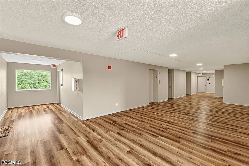 Shorewood Lane #206 Fort Myers, FL 33907