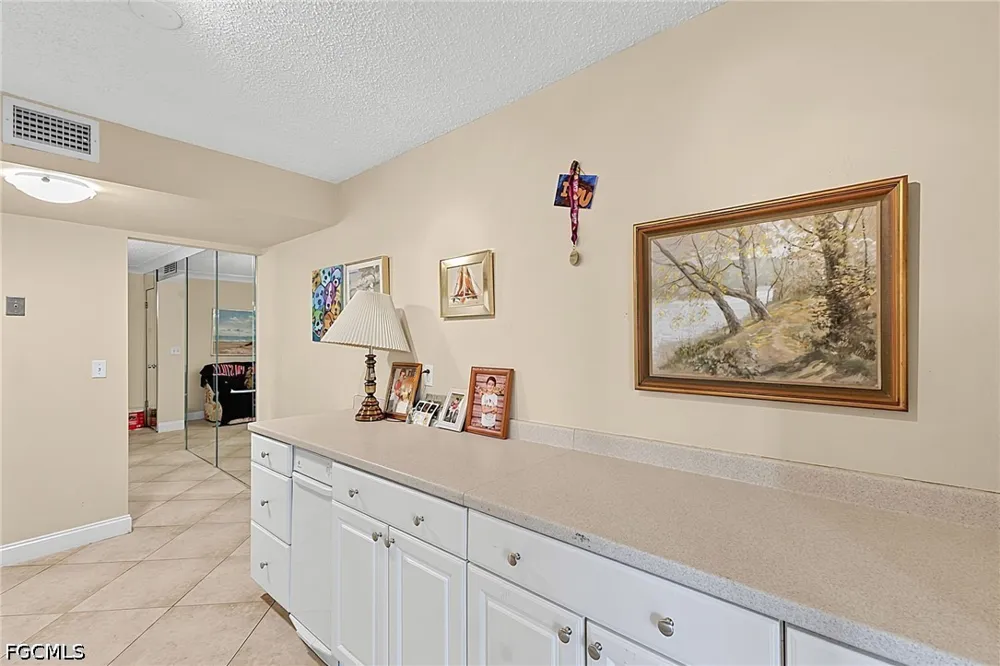 Shorewood Lane #206 Fort Myers, FL 33907