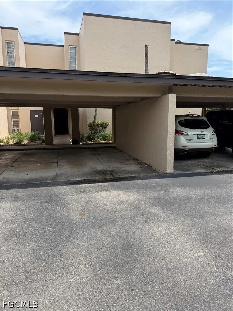 Shorewood Lane #206 Fort Myers, FL 33907
