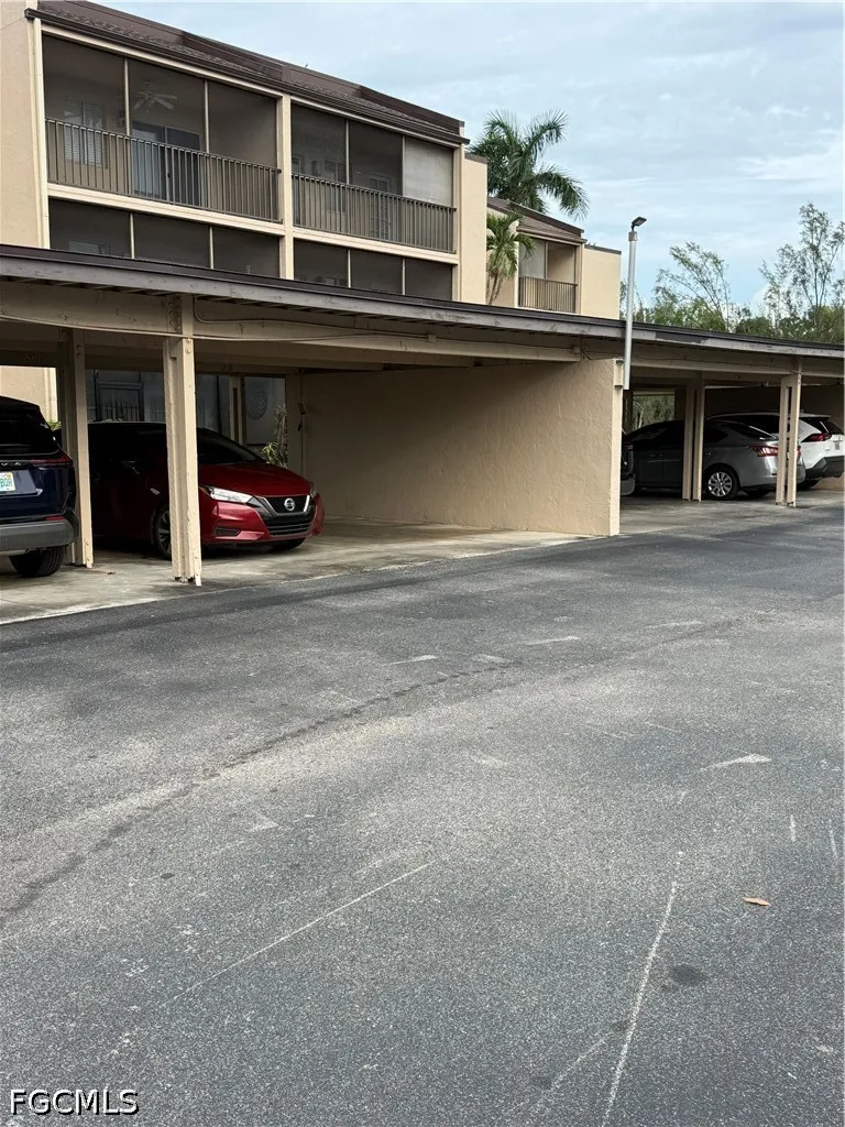 Shorewood Lane #206 Fort Myers, FL 33907