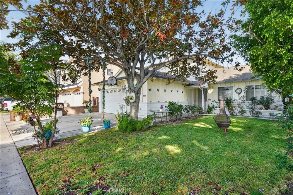 10445 Valley View Avenue Whittier, CA 90604
