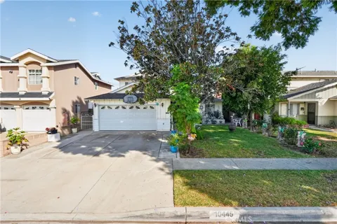 10445 Valley View Avenue