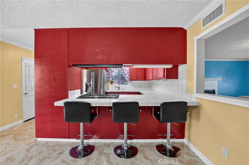 10445 Valley View Avenue Whittier, CA 90604