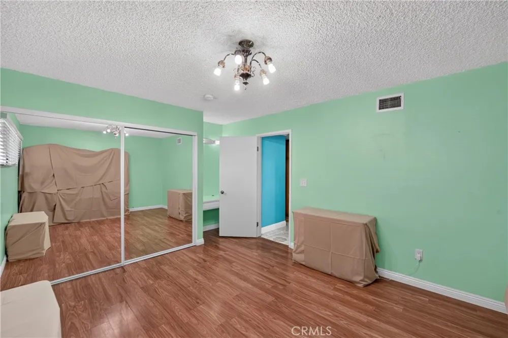 10445 Valley View Avenue Whittier, CA 90604