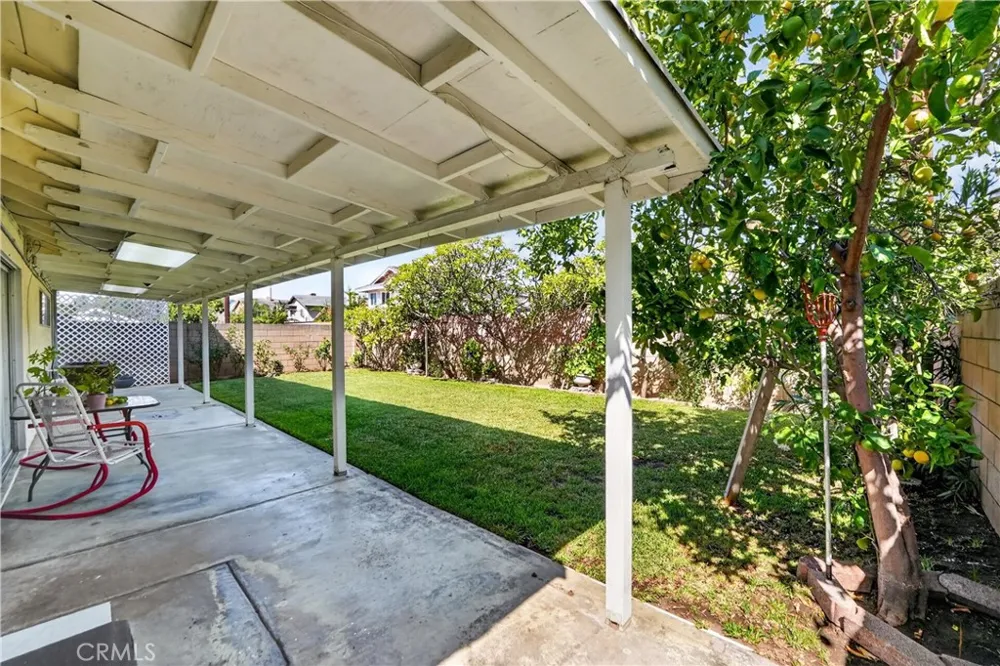 10445 Valley View Avenue Whittier, CA 90604