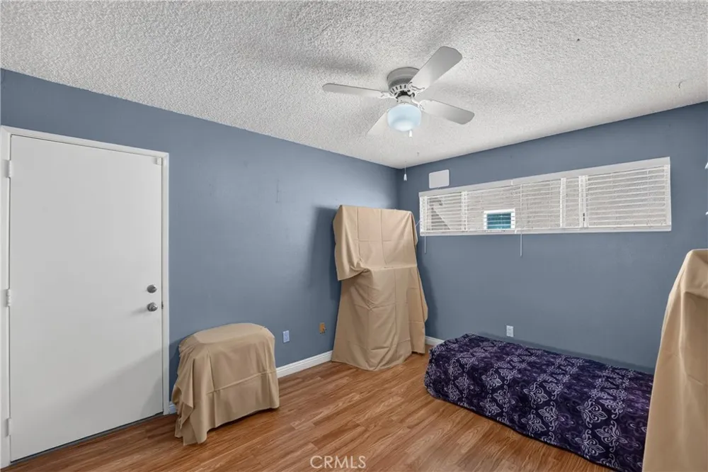 10445 Valley View Avenue Whittier, CA 90604
