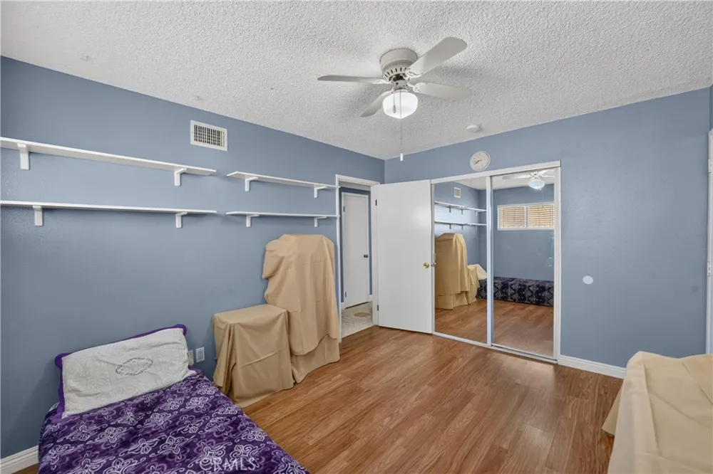 10445 Valley View Avenue Whittier, CA 90604