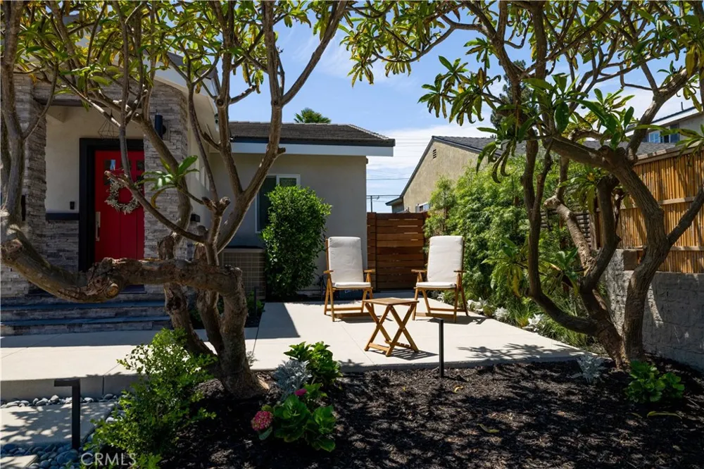 3843 Marber Long Beach, CA 90808
