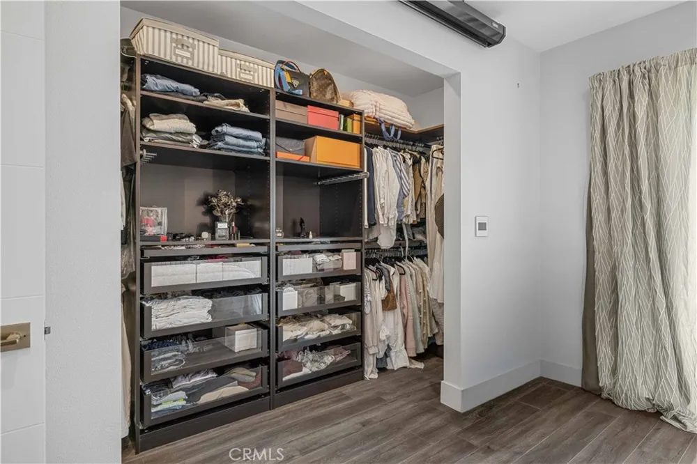 3843 Marber Long Beach, CA 90808