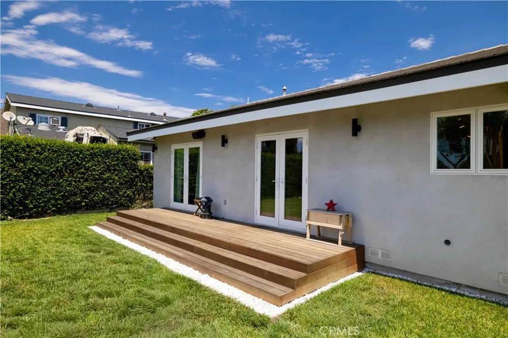 3843 Marber Long Beach, CA 90808