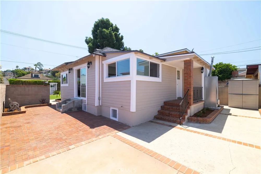 744 W 20th San Pedro, CA 90731