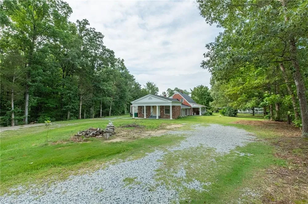 6440 NC Highway 62 Trinity, NC 27370