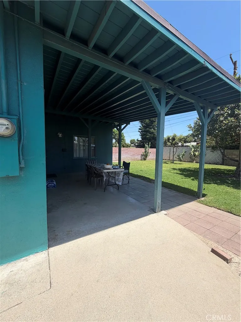 10445 Rose Hedge Drive Whittier, CA 90606