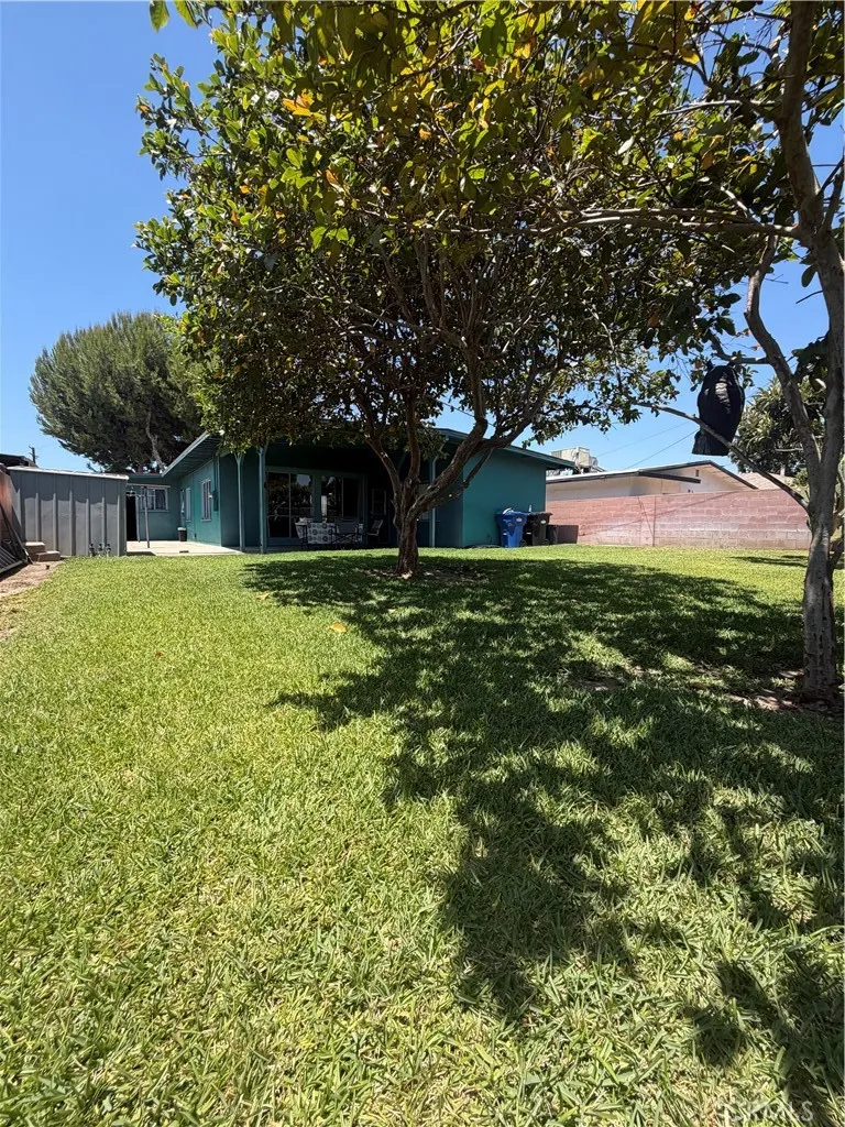 10445 Rose Hedge Drive Whittier, CA 90606